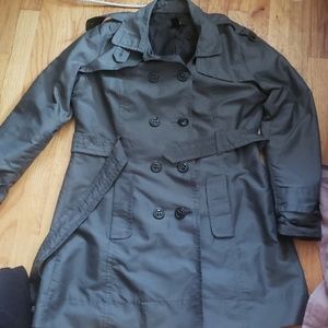 Rain trench with lining